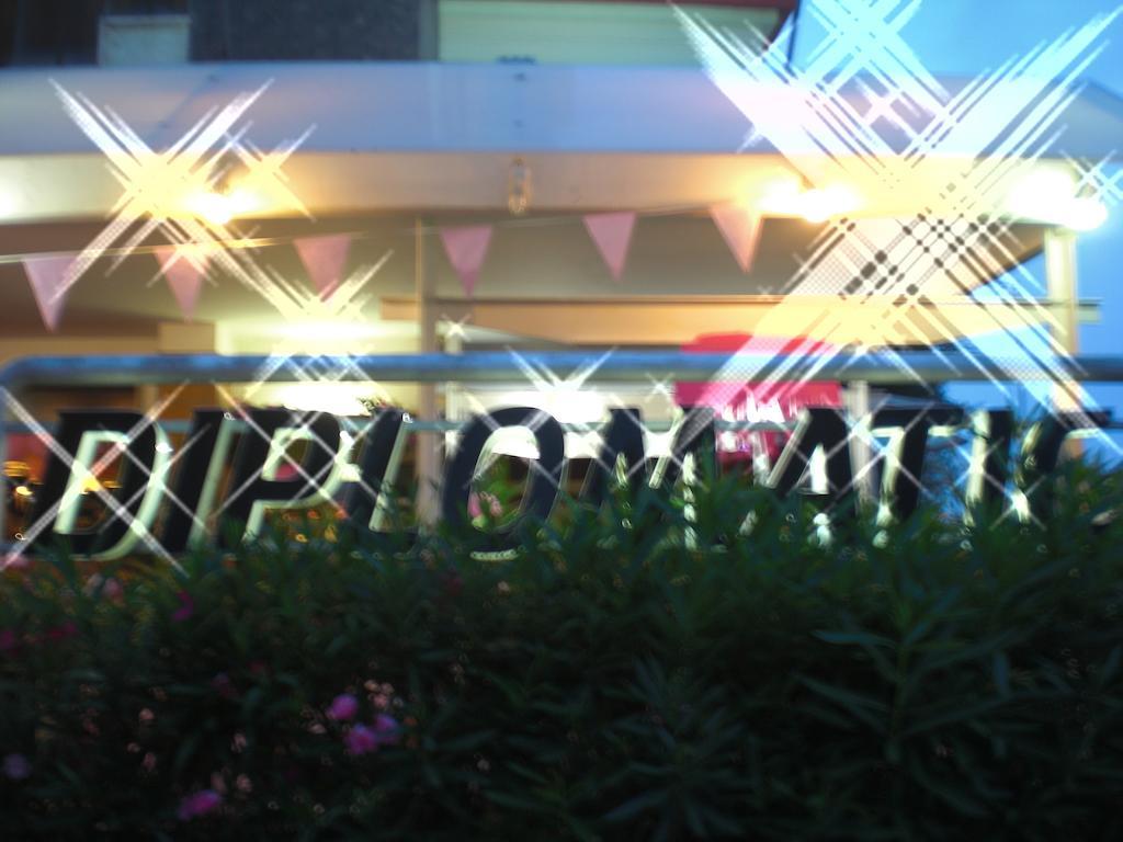 Hotel Diplomatic Riccione Extérieur photo